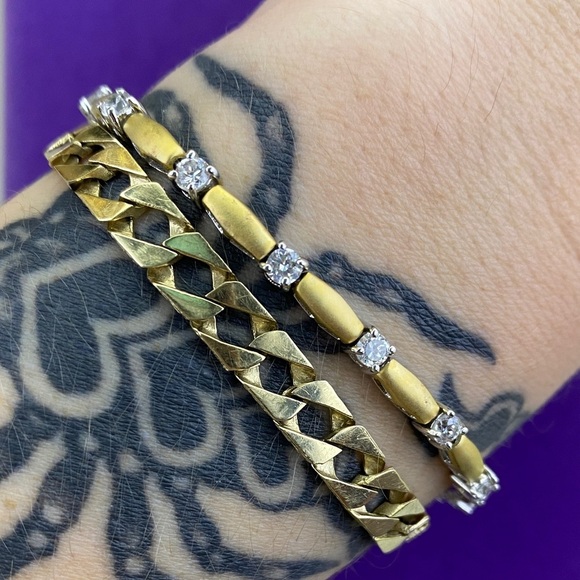 💛 Classic 18k Gold Heavy Plated Swarovski Crystal Bracelet - Picture 2 of 4